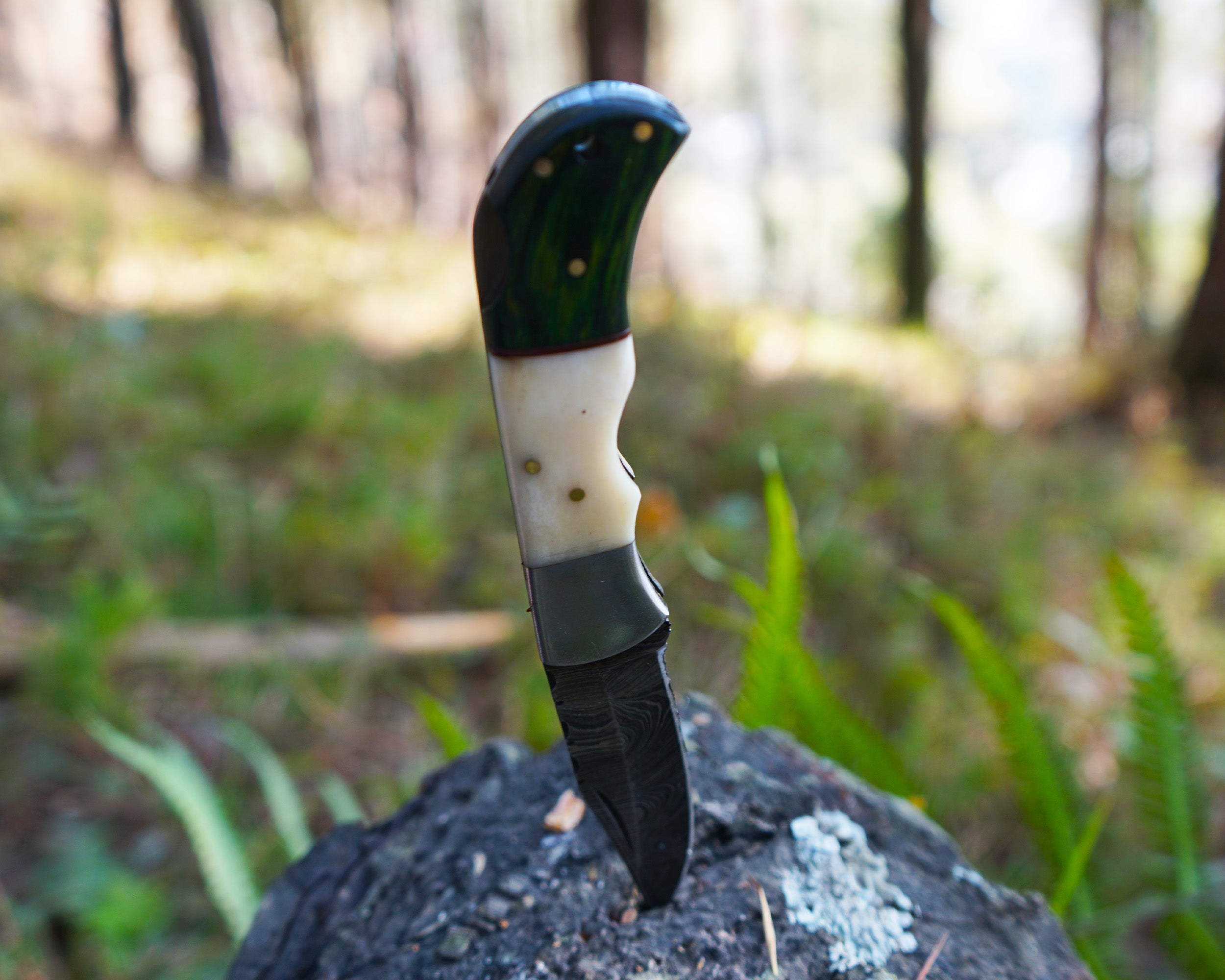 Handmade Damascus Folding Knife – Bone and Green Wood HandleSharp EDC Pocket Knife, Premium Hunting & Survival Blade