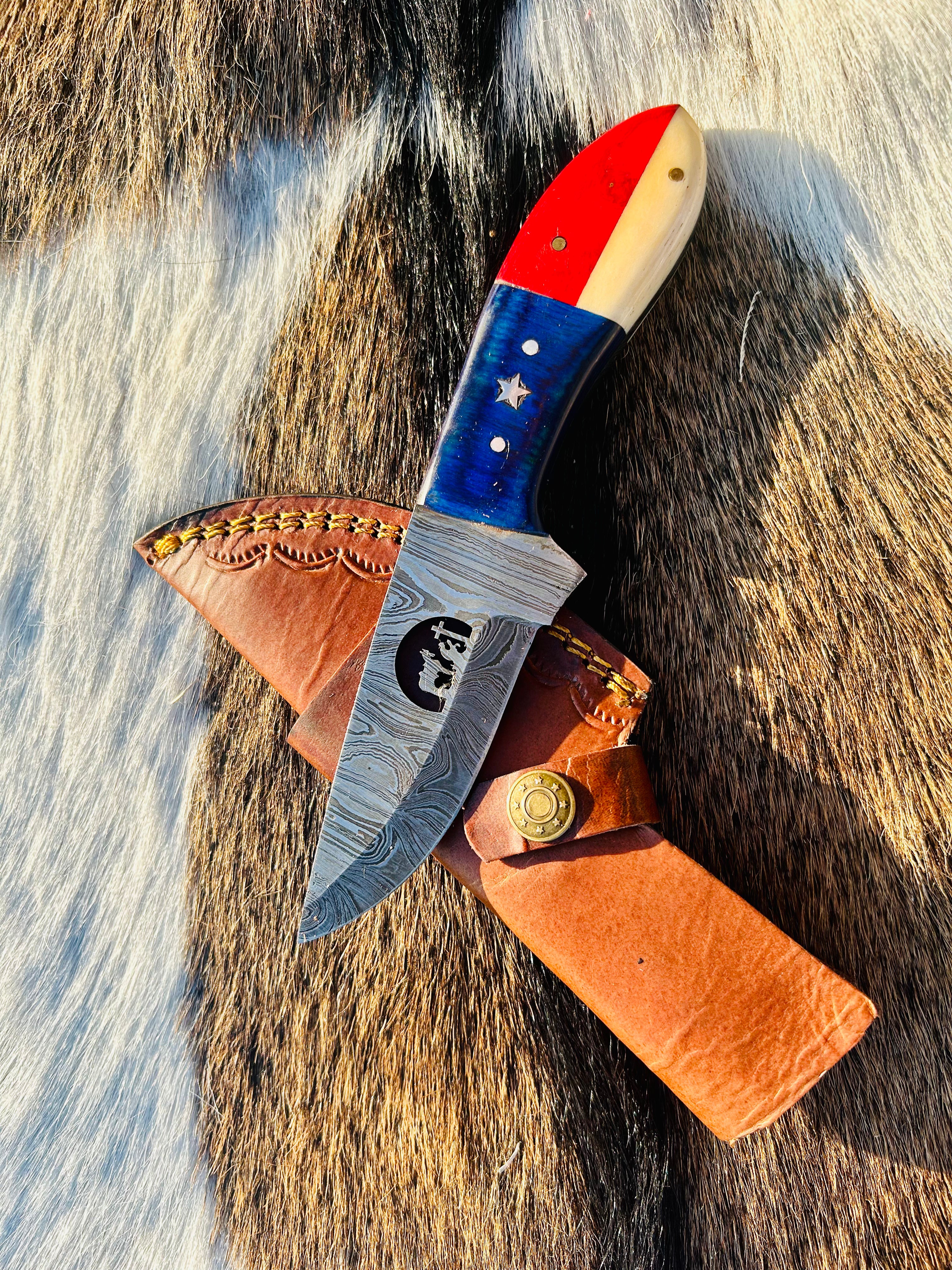 Cowboy Church Premium Damascus Fixed Blade with Texas Handle - Best for Survival and Camping - Ready to use - Comes with Sheath