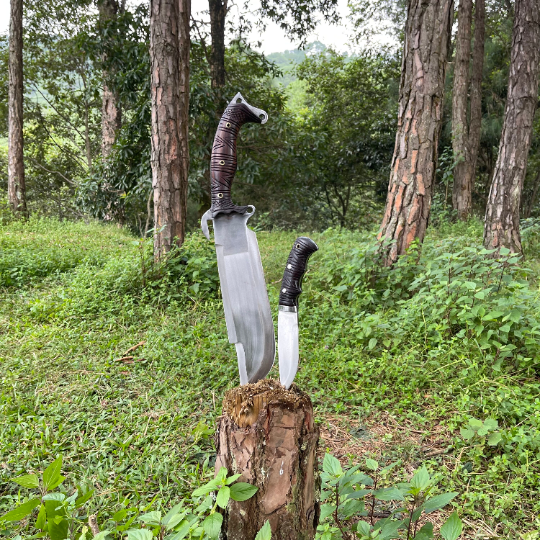 bajyu handmade machete and small machete used for easy and heavy task like camping, chopping woods.